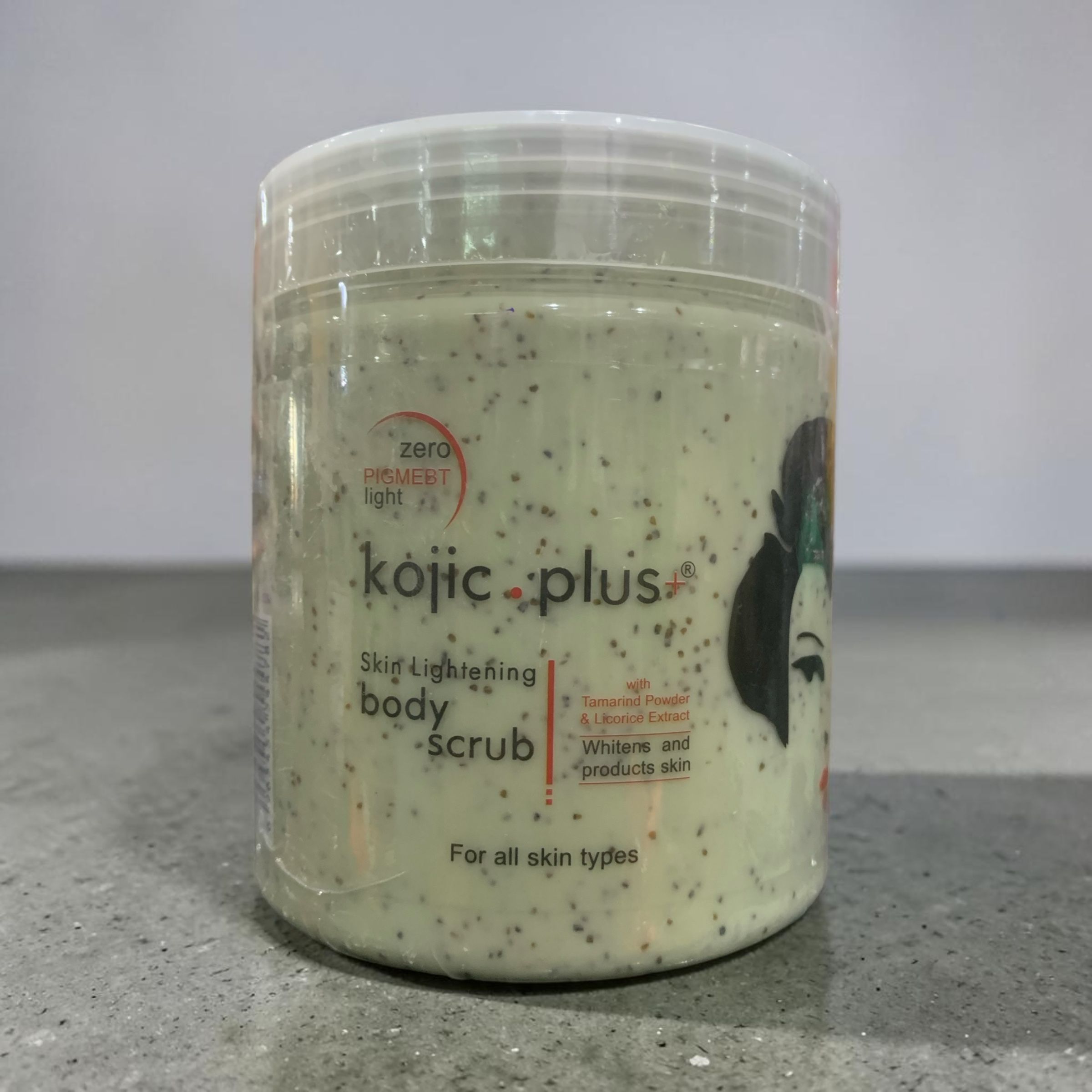 KOJIC PLUS BODY SCRUB